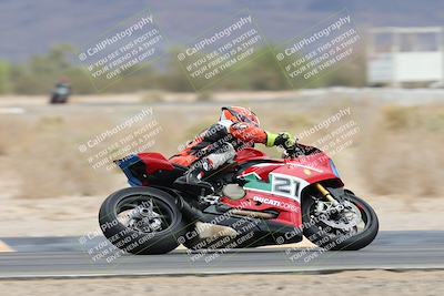 media/May-05-2025-Moto Forza (Mon) [[3c1838c5e5]]/2-B Group/Session 4 Turn 4/